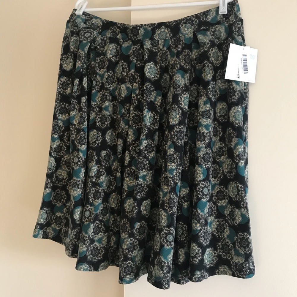 LuLaRoe Madison 2XL Skirt